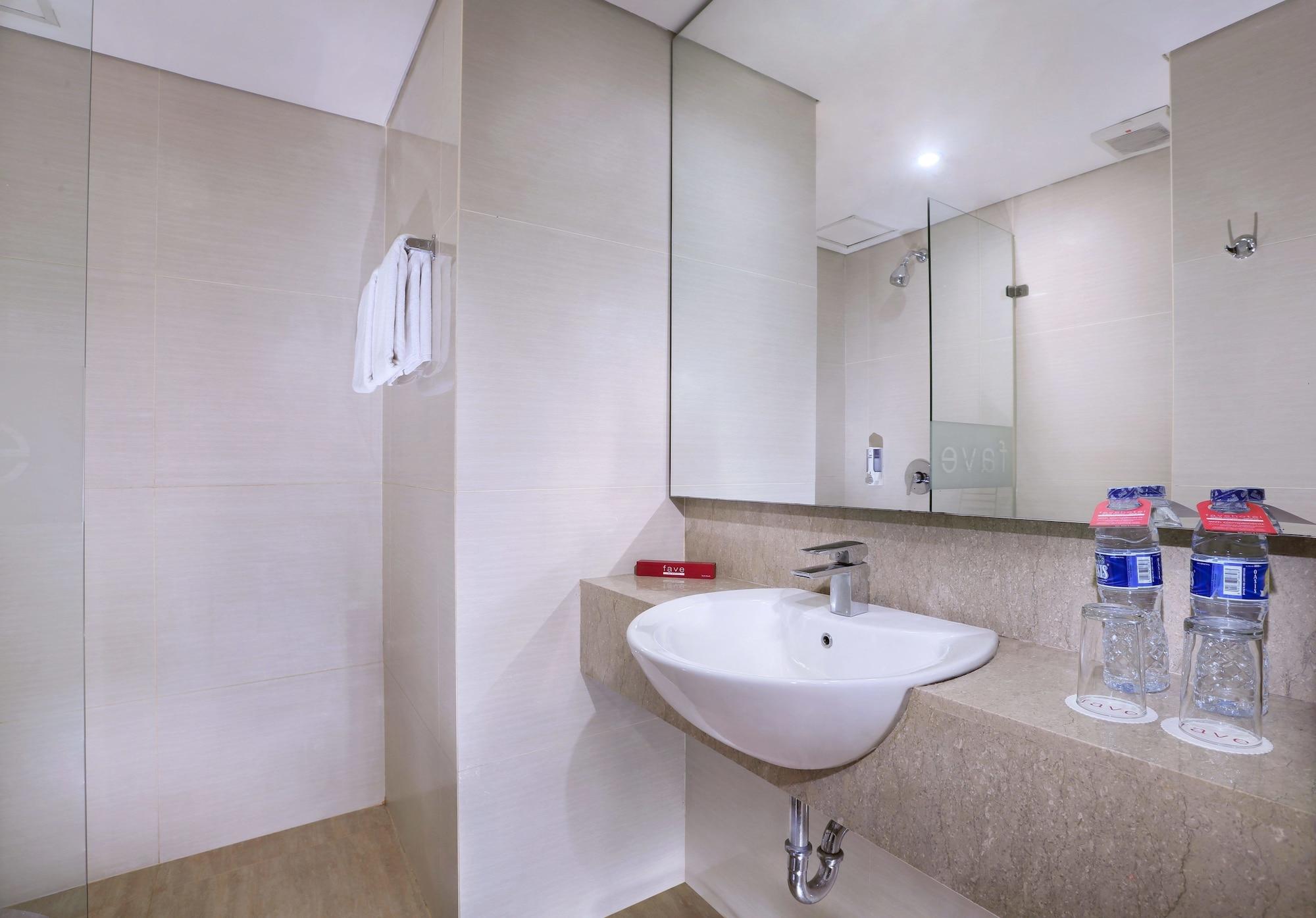 Favehotel Tanah Abang - Cideng Jakarta Exterior photo